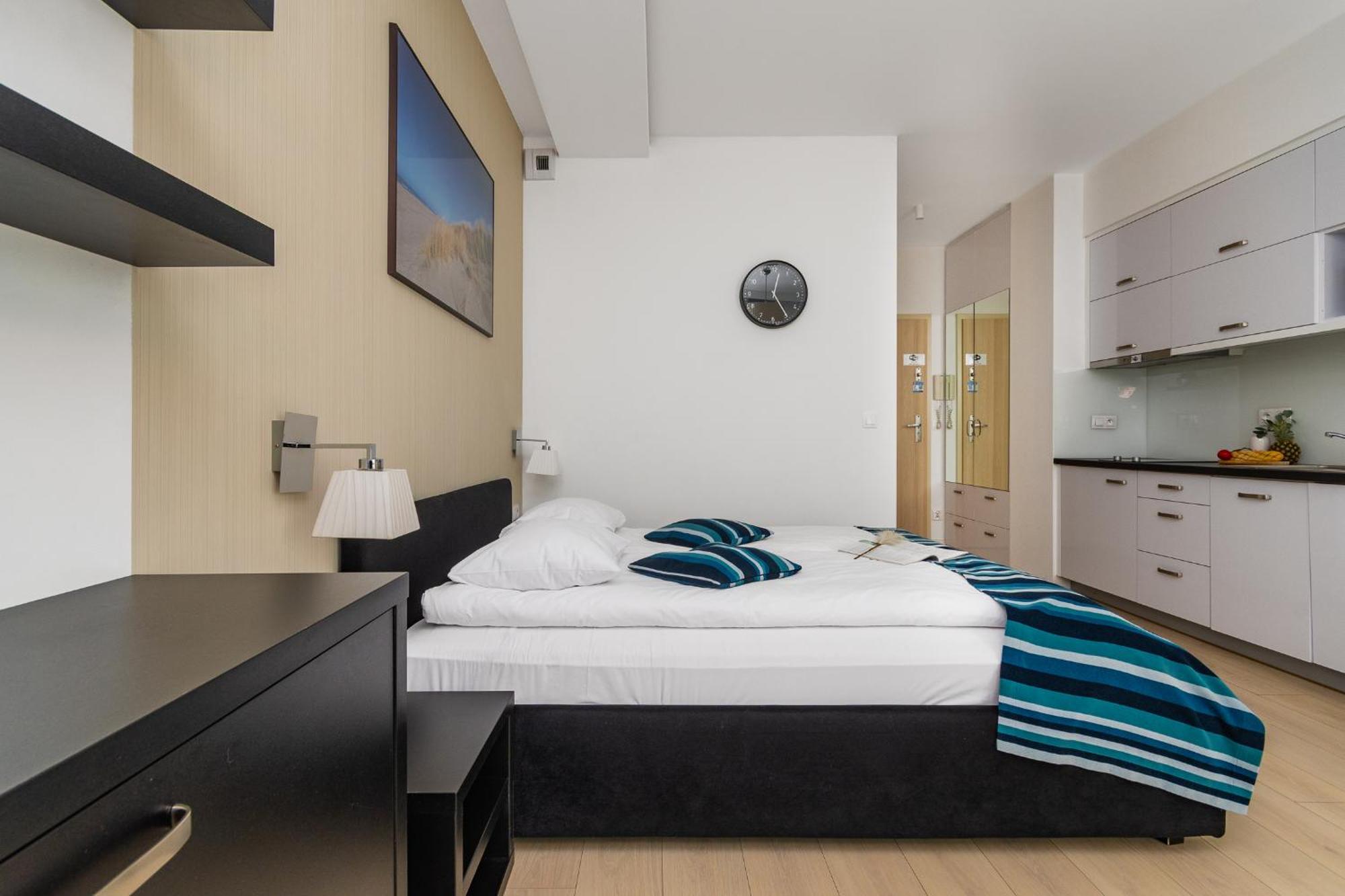 Apartamenty Mierzeja - Marina, Katy Rybackie, 100 M Od Zalewu Wislanego Exteriör bild