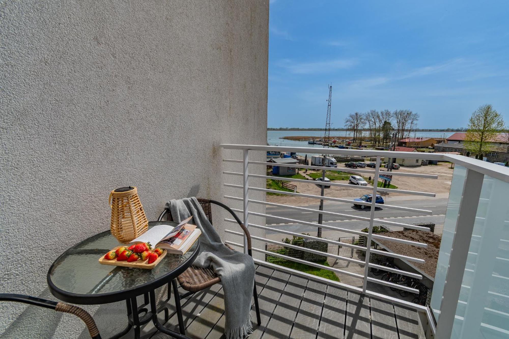 Apartamenty Mierzeja - Marina, Katy Rybackie, 100 M Od Zalewu Wislanego Exteriör bild